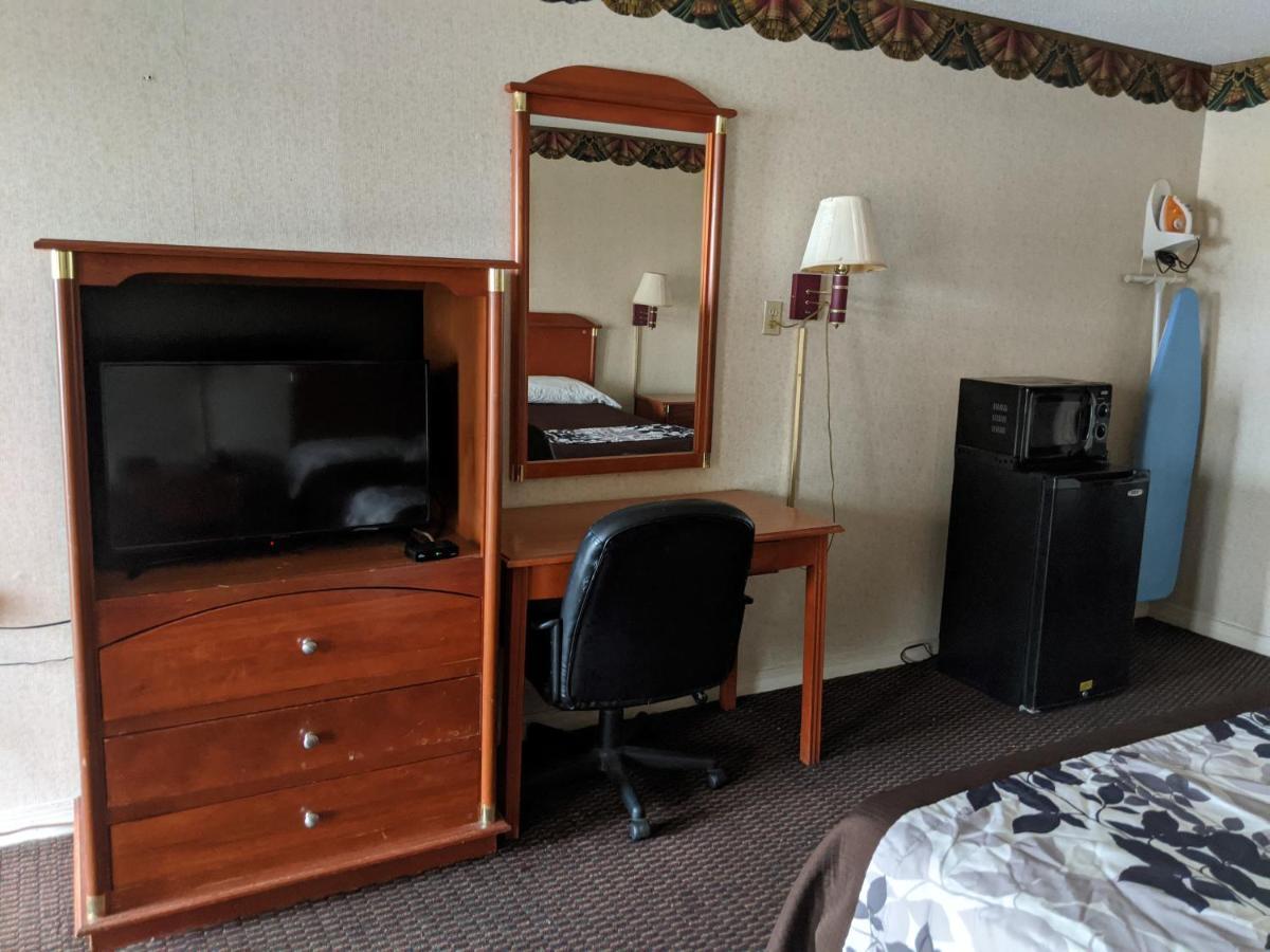 Key West Inn - Montgomery South מראה חיצוני תמונה